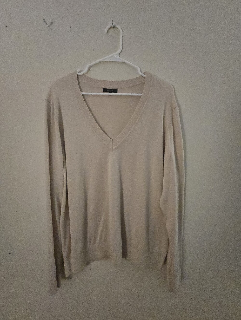 Quince Lightweight V Neck Sweater